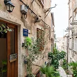 Plaza Dubrovnik