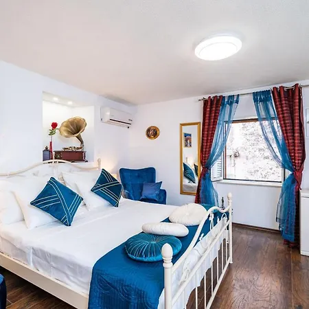 Plaza דוברובניק